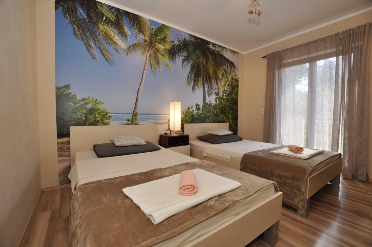 Apartment Toya Слатине Экстерьер фото